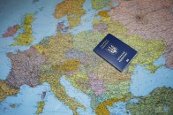 Реєстрація за 7 євро: українцям роз'яснили зміни умов безвізових поїздок до країн Євросоюзу