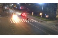На Волині поліція розшукує водія, котрий сьогодні збив жінку на пішохідному переході (відео)