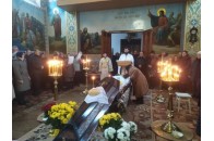 На Волині попрощалися із передчасно померлим Героєм АТО (фото, відео)