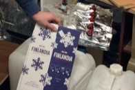 У Луцьку у цеху-квартирі виготовляли й розливали алкоголь, видаючи його за елітні напої відомих брендів