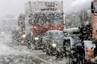Водіїв просять до п'ятниці не виїжджати з міст