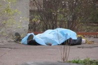 У Луцьку у підвалі багатоповерхівки знайшли труп − встановлюють особу