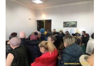 У Луцькій міськраді базарники погрожували підпалом автомобілів членам виконкому