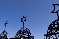 До якого віросповідання відносять себе українці: опитування