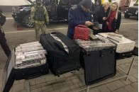 Перевозив контрабанду: на митниці затримали відомого дипломата (фото)