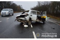 Повідомили подробиці ДТП на Волині, у якій зіткнулись три авто та постраждала жінка (фото)