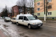 У місті на Волині зіткнулися три автомобілі (фото)