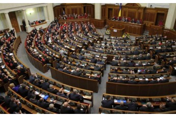 Зеленський скликає позачергове засідання Парламенту
