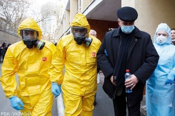 Дружина українця з коронавірусом заявила, що його стан погіршується, – ЗМІ