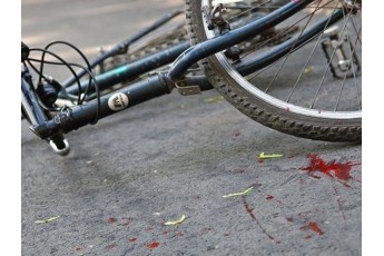 Лучанин збив велосипедиста, чоловік − у лікарні