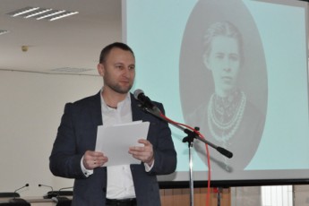 У Луцькраді представили нового очільника департаменту сім'ї, молоді та спорту