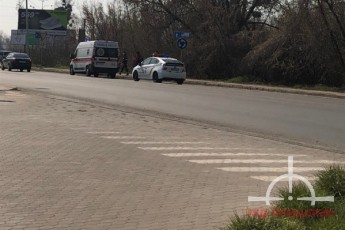 У Луцьку на узбіччі дороги знайшли непритомного чоловіка (фото, відео)