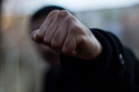 У Луцьку грабіжник втікав від поліції та на ходу викидав гроші
