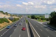 Одна з країн Європи першою скасувала карантин та відкрила кордони