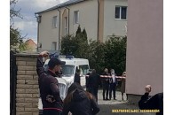 Чоловік, якого знайшли у Луцьку зарізаним, працював в банку та зловживав спиртним (деталі)