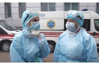 У МОЗ назвали ймовірні причини масового зараження медиків на COVID-19