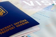 Польща розпочала видачу українцям робочих віз