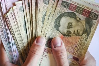 Виплатять по 2 тисячі: в Україні почнуть платити за карантин
