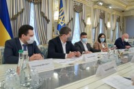 Зеленський зібрав операторів зв'язку: про що говорять