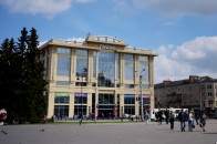 Ажіотаж у салонах краси та кава на літніх майданчиках: як живе Луцьк після пом'якшення карантину (відео)