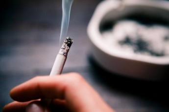 В Україні курцям готують неприємний сюрприз: сигарет буде менше, але ціни вищі