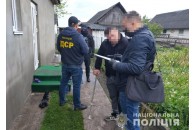 Незаконна вирубка лісу: на Волині провели 24 обшуки та вилучили заборонені предмети (фото)