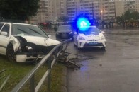 У Луцьку автомобіль вилетів з дороги (фото)