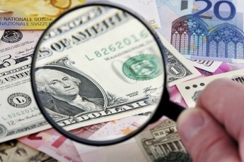 Долар в Україні впав у перший день літа