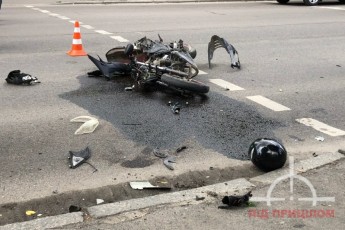 Головні новини Волині 4 червня: працівниця поліції збила мотоцикліста; в аварії трагічно загинув відомий лікар