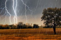 Україну накриють затяжні зливи і спека: де розгуляється негода