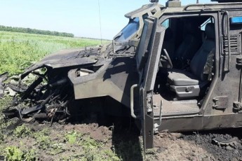 В Авдіївці підірвався автомобіль Нацгвардії: поранено 10 військових (фото)
