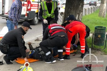 У Луцьку шукають свідків аварії, у якій поліцейська збила молодого хлопця