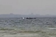 Під час шторму на Світязі відпочивальники на катамарані опинилися посеред озера