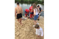 Головою в дно: на ставку поблизу Луцька травмувався молодий чоловік (фото)
