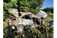Загинула на очах у маленьких дітей: у страшну ДТП на трасі потрапила уся родина (деталі, фото)