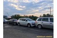 Поблизу міста на Волині трапилася потрійна ДТП, а за 500 метрів − ще одна аварія (фото)