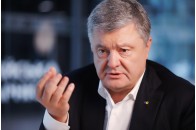 Виглядає на 20 років молодшим: Петро Порошенко зробив пластичні операції в іспанській клініці (фото, розслідування)