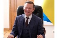 Олег Ляшко в білих трусах та чоботах здивував українців (фото)