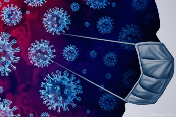 Чоловік повторно захворів на коронавірус через три місяці: симптоми змінилися