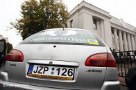 Можна брати на запчастини: на кордоні з Україною знайшли 