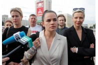 Кандидат в президенти Білорусі Тихановська покинула країну