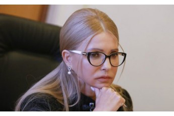 Юлію Тимошенко підключили до апарату ШВЛ, її стан важкий, – ЗМІ