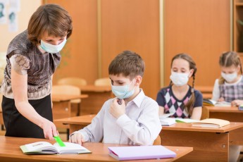 Що буде, якщо дитина в класі захворіє на коронавірус: заява МОЗ