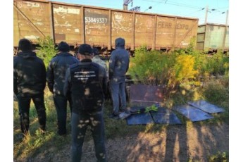 Волиняни намагалися потягом переправити контрабандні сигарети до Польщі (фото)