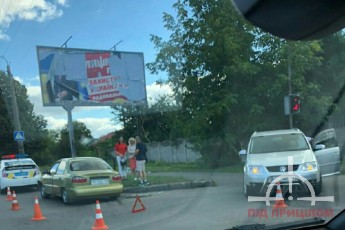 У Луцьку – аварія: зіткнулися два автомобілі (фото)