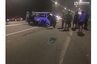 Неподалік Луцька бус з пасажирами протаранив легковик, загинула жінка (фото)