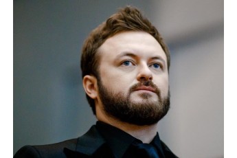 Відомого співака DZIDZIO побили та обікрали у Києві