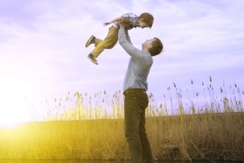 20 вересня – Всенародний День батька: традиції, прикмети та заборони