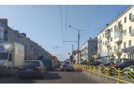 У Луцьку перед світлофором на проспекті − аварія (фото)