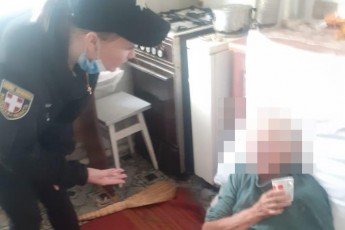 На Волині з квартирного полону визволили знесилену пенсіонерку (відео)
